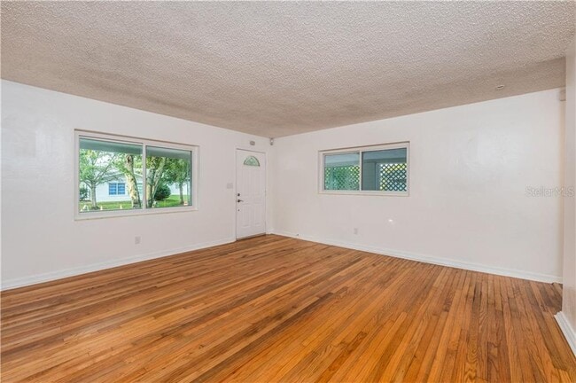 Photo - 1766 Miller Ave