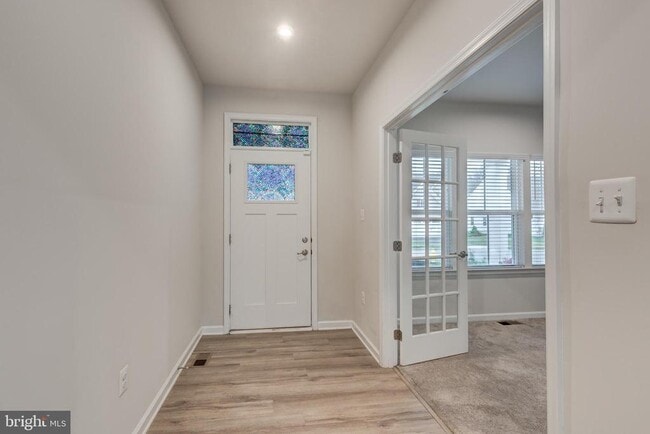 Photo - 112 Sherman Wy