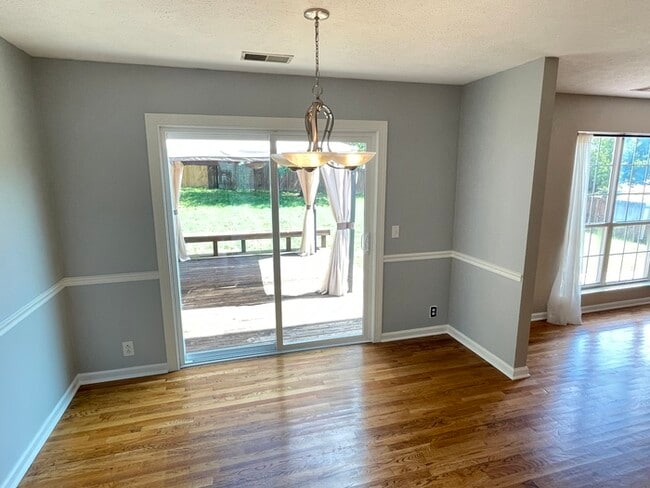 Photo - Harbortowne corner lot home with fenced yard and deck!