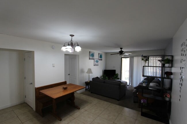 Photo - Furnished 2BR, 2BA Condo in University Heights Unit 17-216