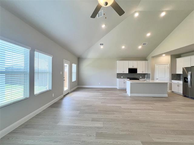 Photo - 678 Woodland Ave