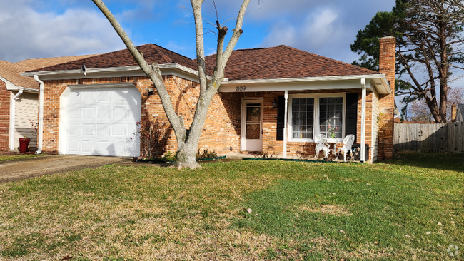 Building Photo - 809 Sedley Rd Rental