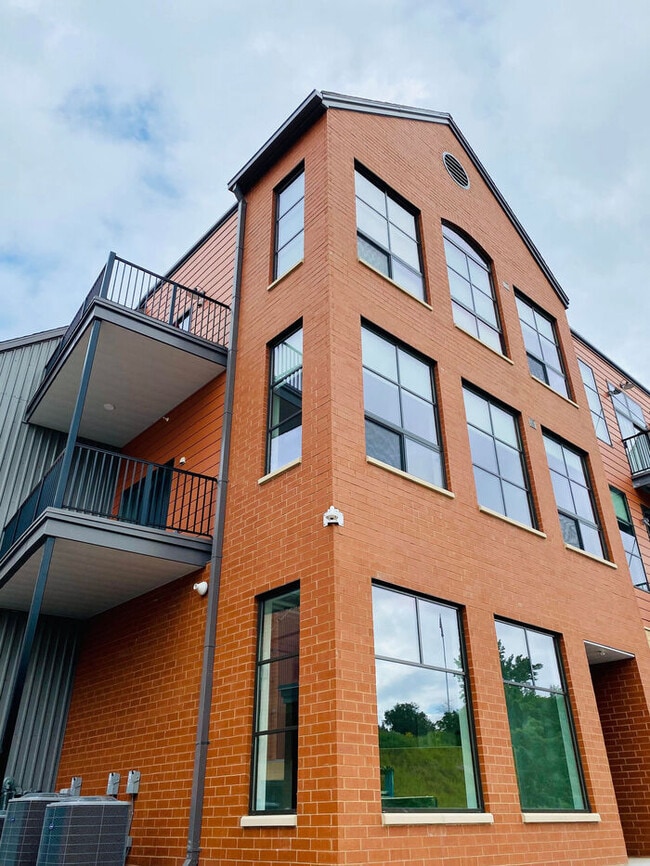 Two Marquette Place Apartments For Rent in Marquette, MI