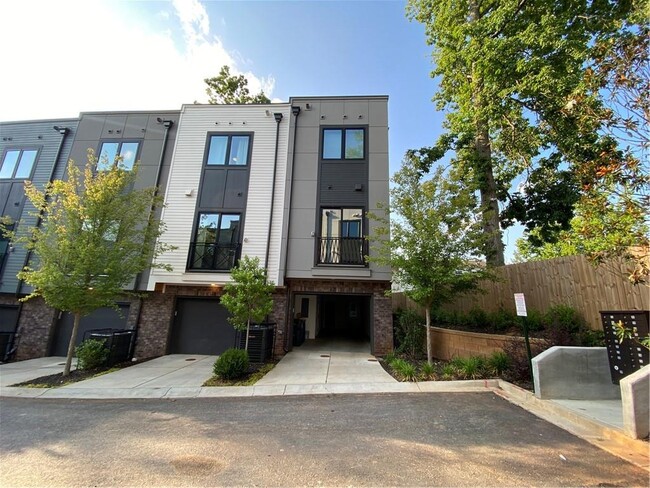 Photo - 2199 Lenox Rd NE Townhome