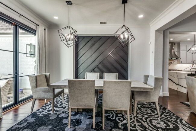 Photo - A must see in highly sought after Windsong...