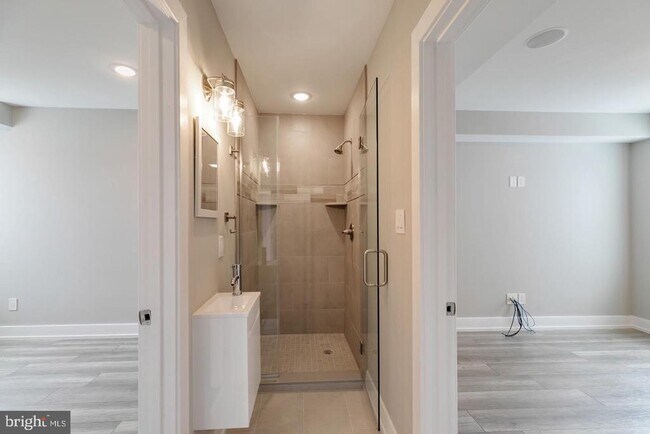 419 W Cumberland St Unit 1