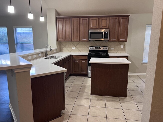 Photo - Coming Soon! 3BD 2BA Home for Rent: Kyle T...