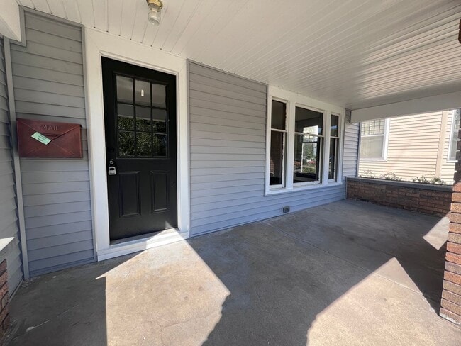 Building Photo - Spacious Four Bedroom Home Full of Character