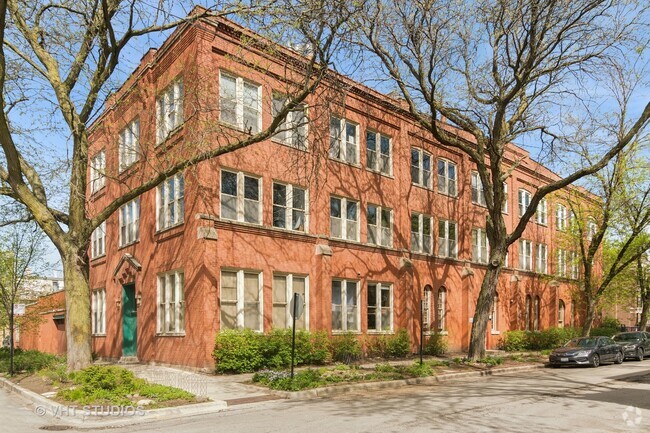 Building Photo - 2510 N Wayne Ave Unit 103 Rental