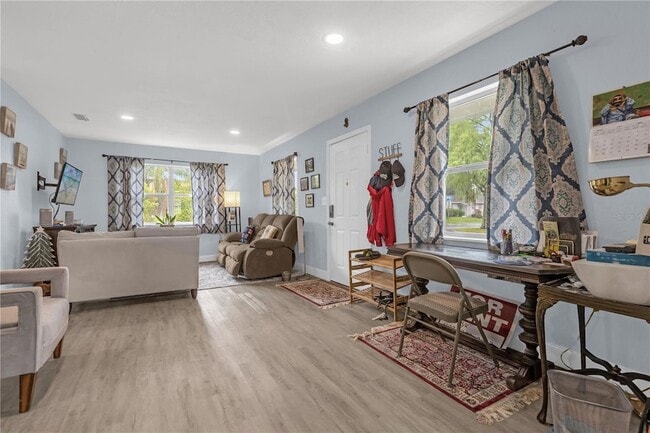 Photo - 1300 Rosa L Jones Dr