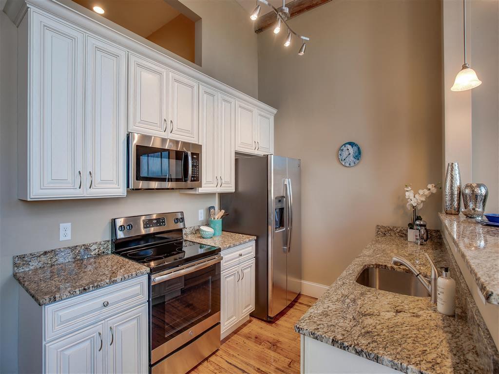 Floor Plan -  2 Bed 1 Bath