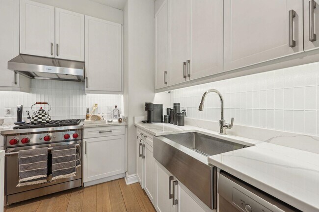 Photo - 3 Somerset Ln Unit 316