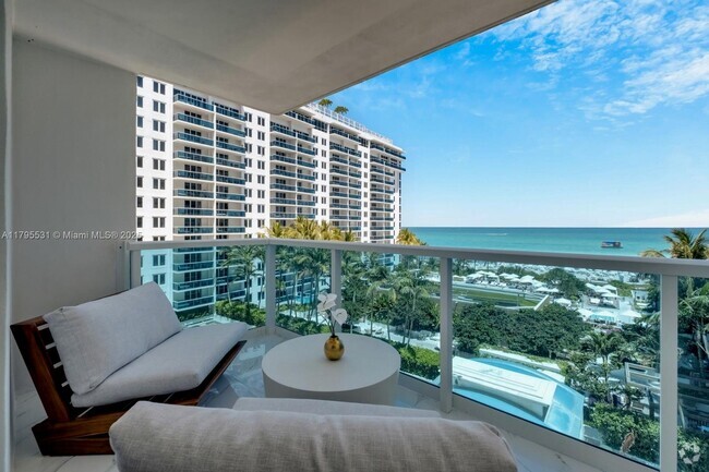 Building Photo - 2301 Collins Ave Unit 825 Rental