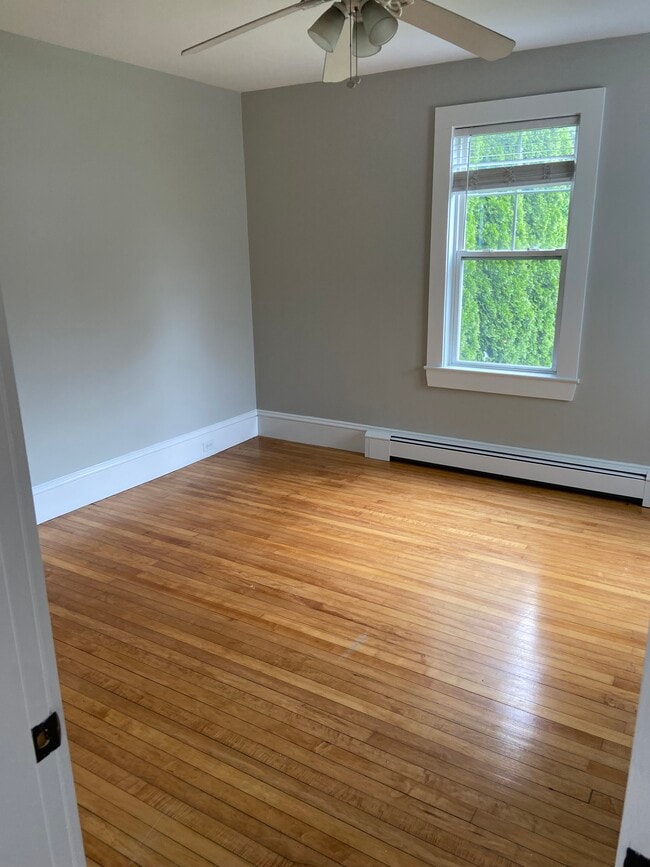 Photo - 110 Monroe St Unit First Floor