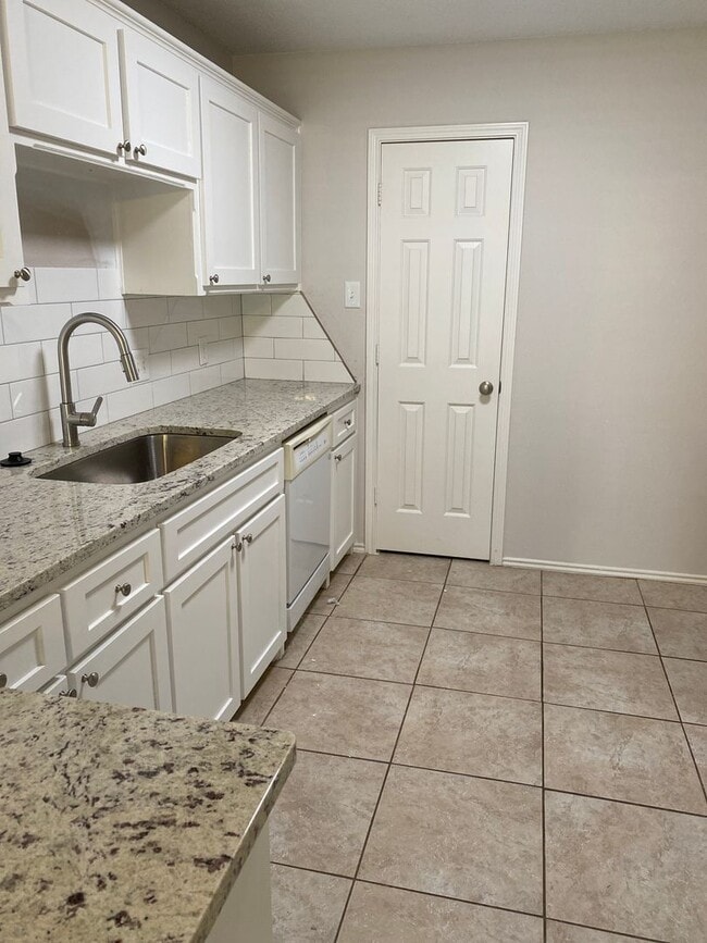 Photo - 7901 Albany Ave Unit B