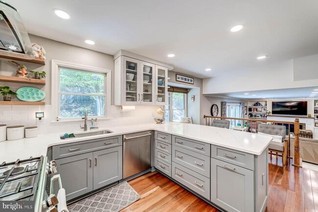 Photo - 13930 S Springs Dr
