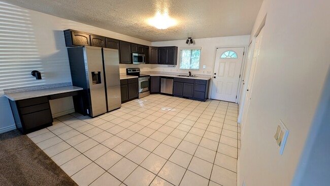 Photo - 4372 S 1000 W Unit A