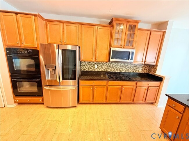 Photo - 2109 Liesfeld Parkway