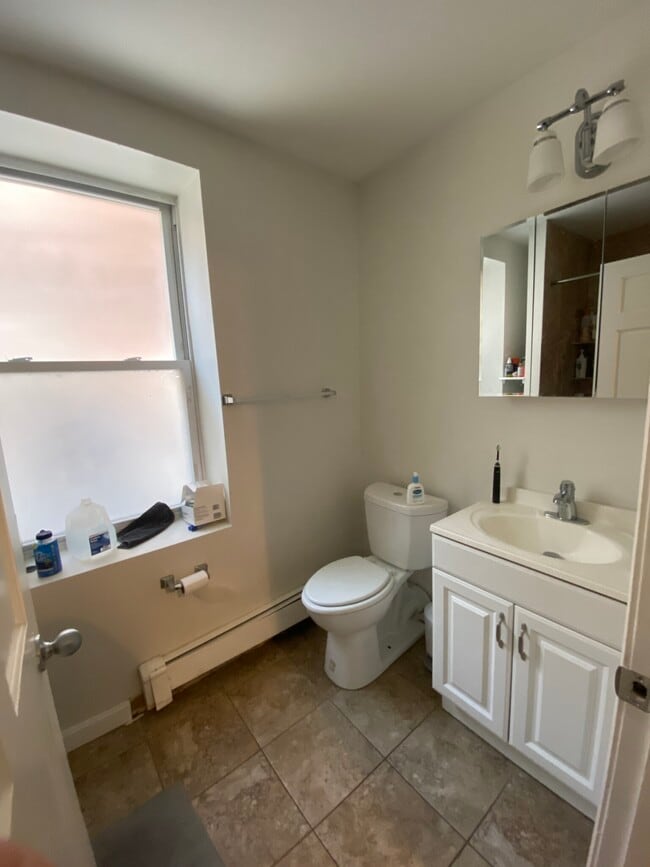 Photo - 28 Fleet St Unit 3