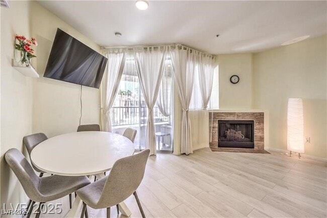 Building Photo - 7167 S Durango Dr Unit 306 Rental