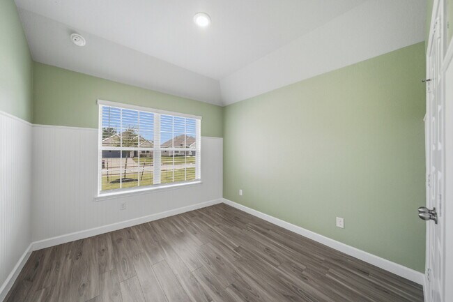 Photo - Beautiful, Well-Maintained 3-Bedroom, 2-Bathroom in Charleston Heights with a Fresh Open Floorplan
