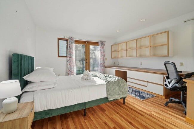 Photo - 5408 Sunset Ave