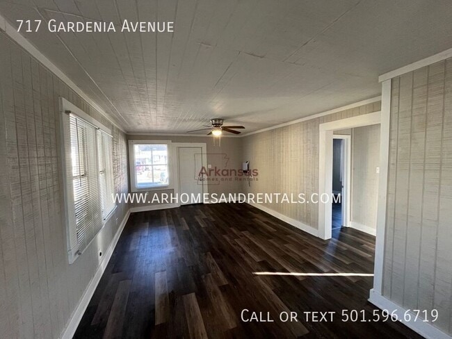 Photo - 717 Gardenia Ave