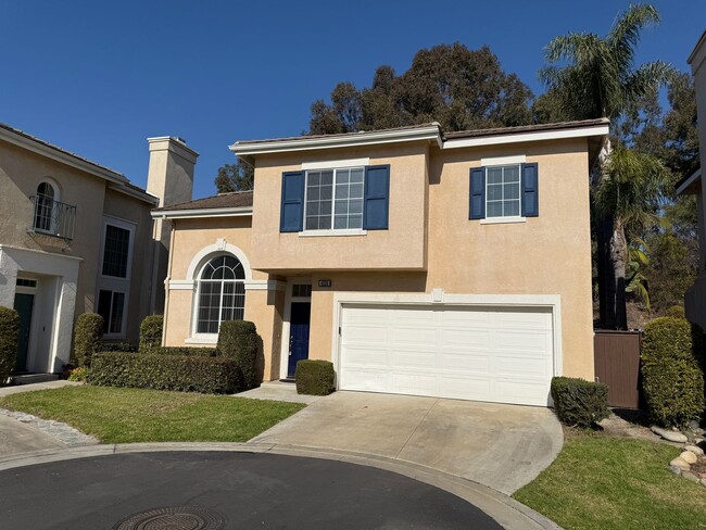 Beautiful two story 3 Bed/2.5 Bath Home In... - Beautiful two story 3 Bed/2.5 Bath Home In...