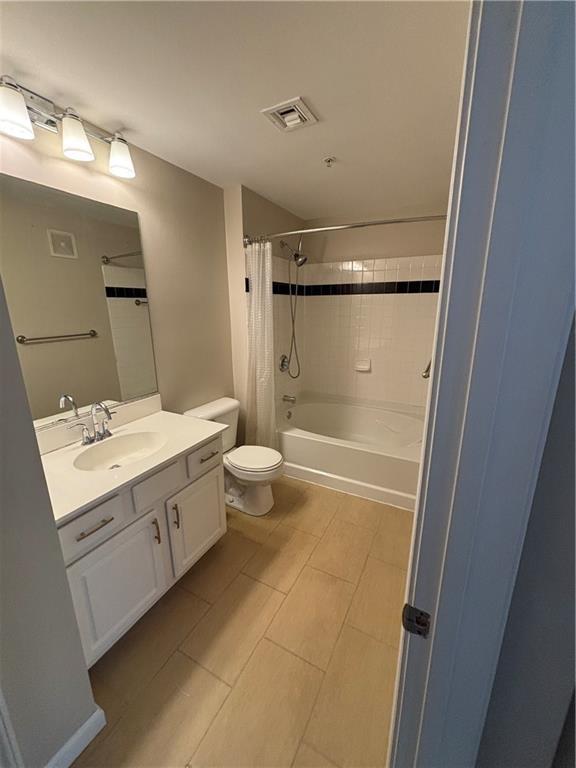 Photo - 1000 Providence Pl Unit 305