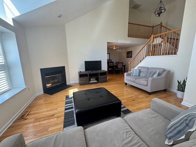 Photo - 86 Racquet Rd