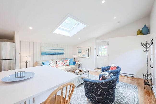 Photo - WINTER RENTAL: Granite Cottage