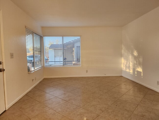 Photo - 7117 Murray Ln