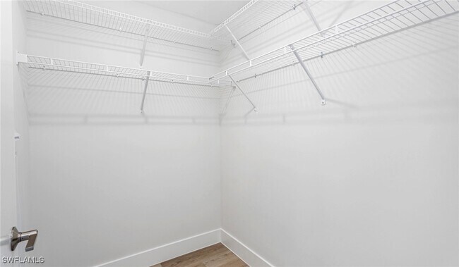 Building Photo - 22980 Vista Edera Cir Unit 3-405