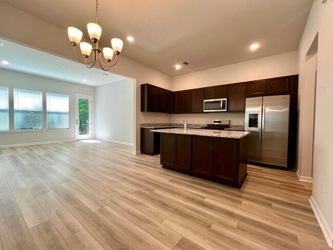 Photo - 4008 Flatiron Dr