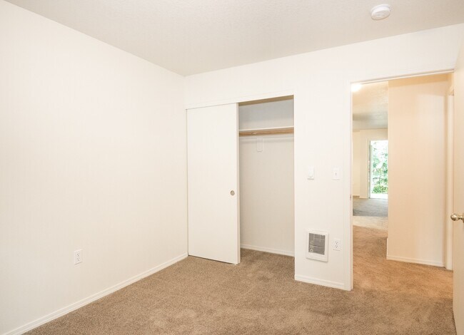 Stillwater Apartments