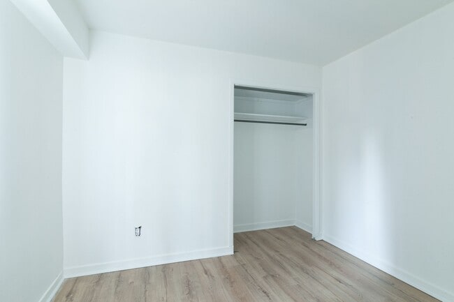 Photo - 3460 Rue Durocher Unité 504