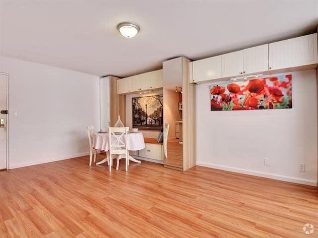 Building Photo - 6515 Boulevard E Unit 4A Rental