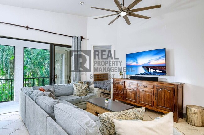 Photo - 27020 Adriana Cir Unit Apt 201