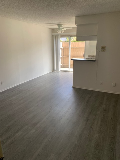 Photo - 5444 Bellingham Ave Unidad Great1st Floor with Patio