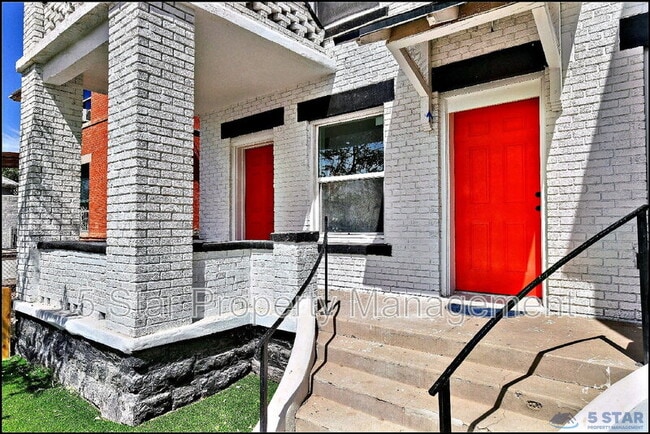 Photo - 615 Arizona Ave Unit 2