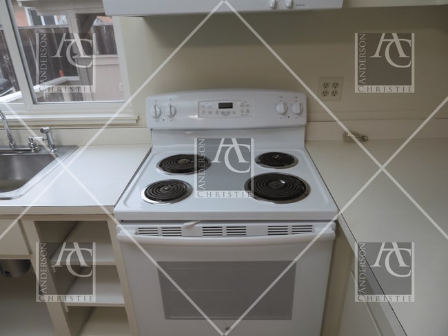 Photo - 3 bed 1.5 bath Home upper westside