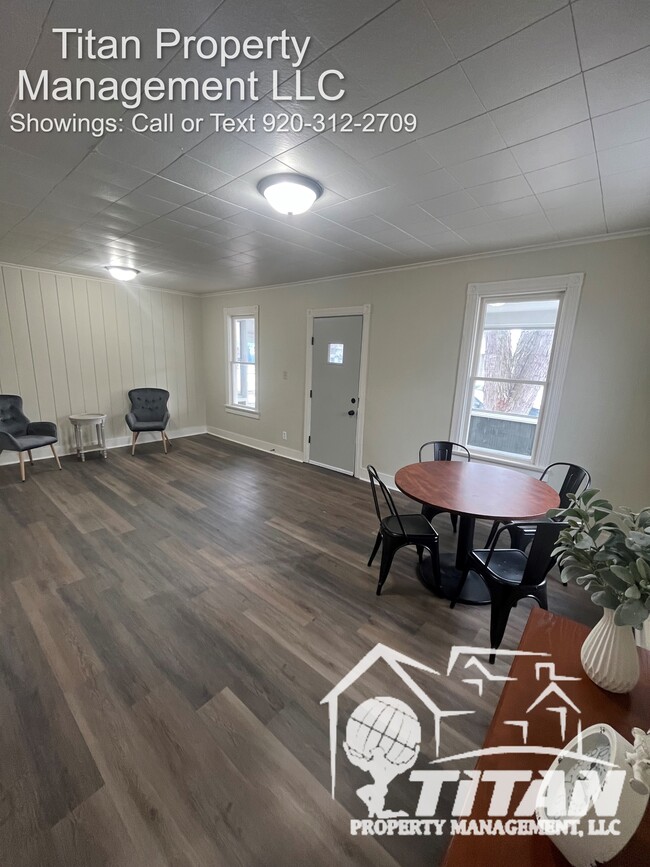 Photo - 904 W 8th Ave