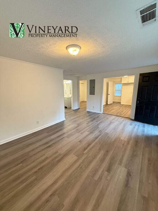 Photo - 266 Pine Crest Dr