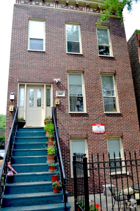 Building Photo - 1412 W Flournoy St Rental