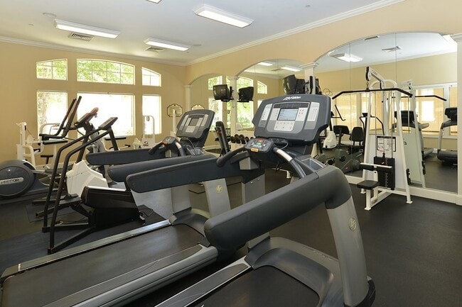 Photo - 2 Bedroom 2 bathroom in The Abor Lakes Luxury Condominium. Stop, Look and Lease!