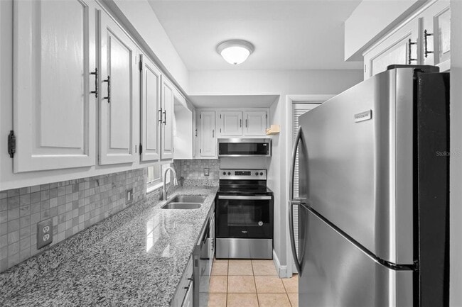 Photo - 5126 St Charles Ln