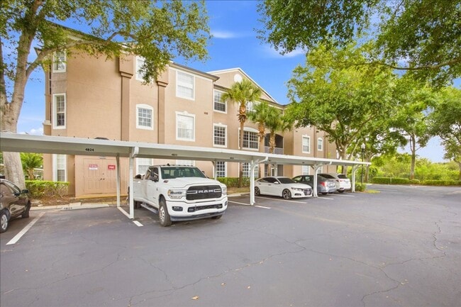 Building Photo - Lovely condo for Rent
