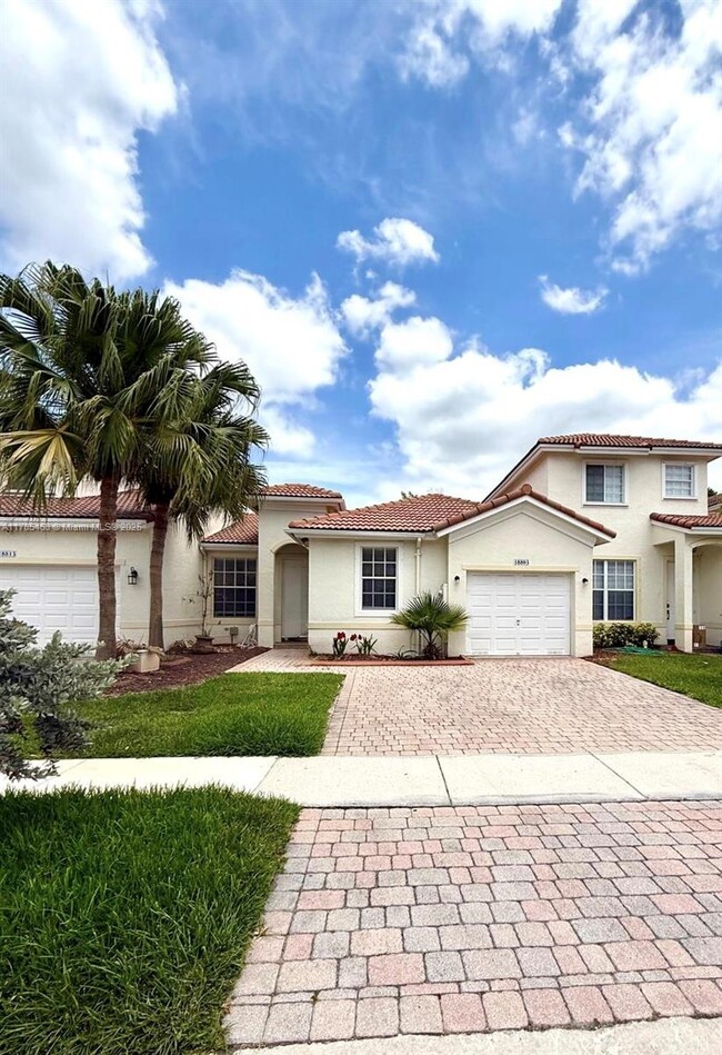 Photo - 18803 SW 28th St Townhome