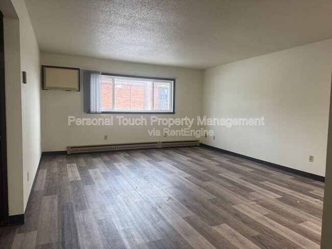 Photo - 1050 Front St Unidad 3