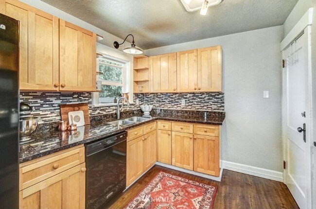 Photo - 4307 N 25th St
